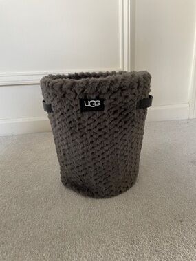 UGG Faux Fur Bucket Bin in Charcoal